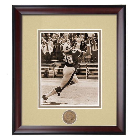 Auburn Tigers Terry Beasley #88 Wide Receiver Framed Football Vintage Photo
